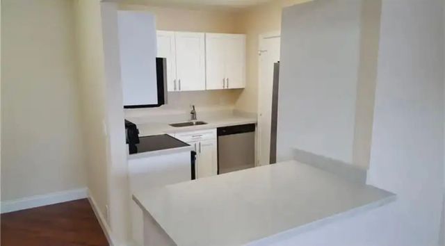 2 of 8 - 6800 Ne 22nd Way #2121, Fort Lauderdale, FL
