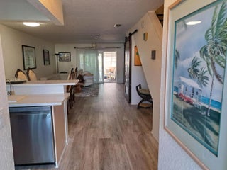 Photo of Listing #R11143483