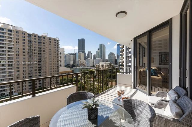 3 of 33 - 520 Brickell Key Drive #a1207, Miami, FL