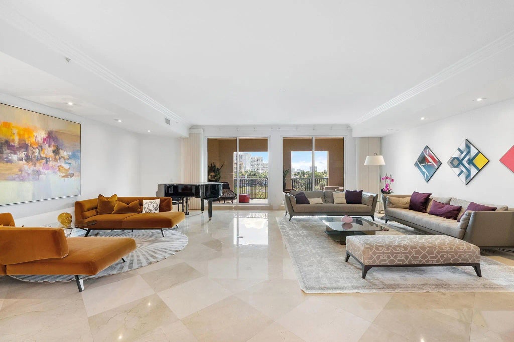 1 N Ocean Boulevard #402, Boca Raton