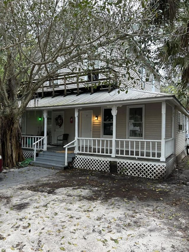4 of 9 - 2172 Ne Poinciana Terrace, Jensen Beach, FL