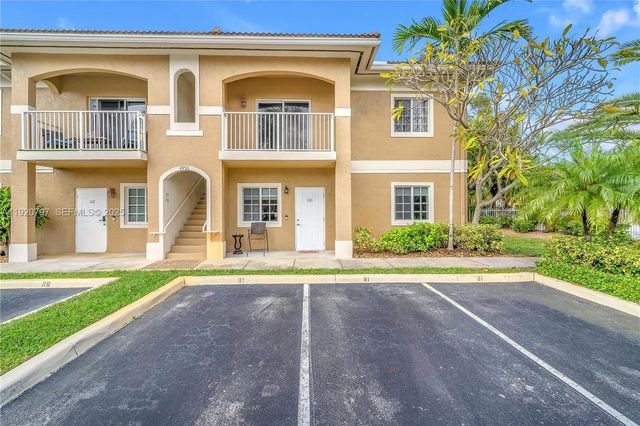 2 of 15 - 4950 Washington Street #1, Hollywood, FL