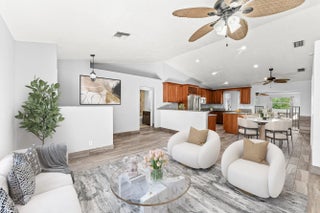 Photo of Listing #R11143584