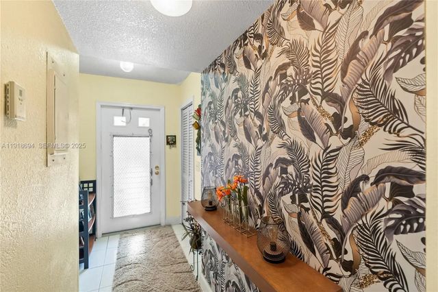 3 of 18 - 8000 Lagos De Campo Boulevard #a-104, Tamarac, FL