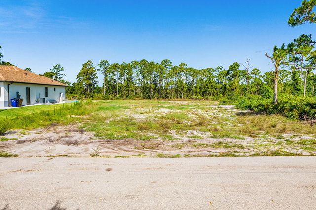 2 of 16 - 842 Genoa Avenue, Lehigh Acres, FL