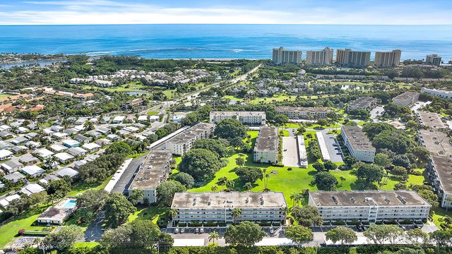 3 of 30 - 300 N Highway A1a #303g, Jupiter, FL