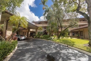 Photo of Listing #F10538518