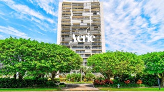 Photo of Listing #R11143670