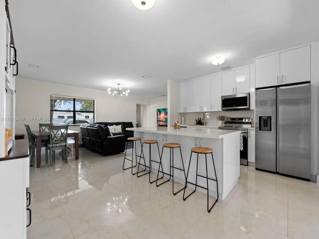 5 of 23 - 1562 Nw 8th Avenue, Homestead, FL
