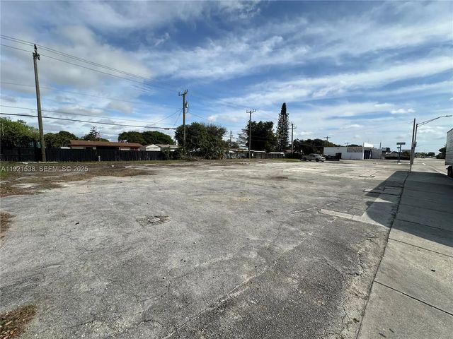 4 of 4 - 6501 Pembroke Road, Hollywood, FL