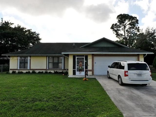2410 Se Renick Avenue, Port St. Lucie