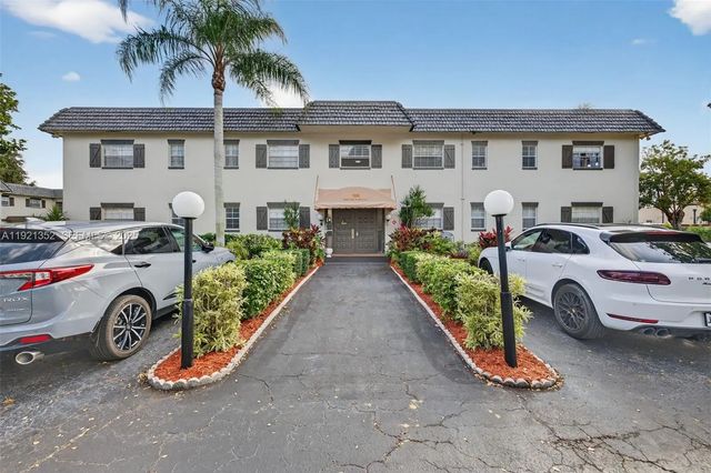 2 of 26 - 5681 Sw 2nd Court #117, Margate, FL