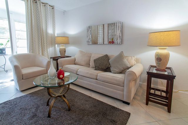 5 of 54 - 3091 E Sun Sunrise Lakes Drive E #207, Sunrise, FL