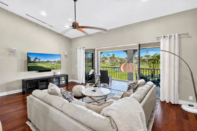305 Ryder Cup Circle, Palm Beach Gardens