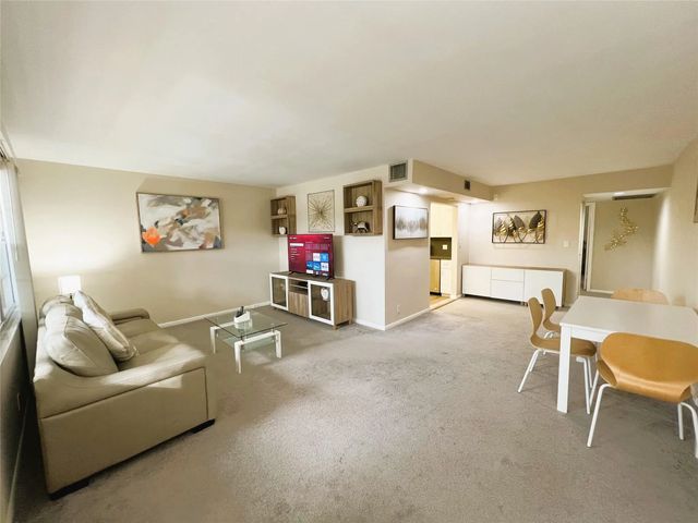 3 of 32 - 1902 Bermuda Circle #h-2, Coconut Creek, FL
