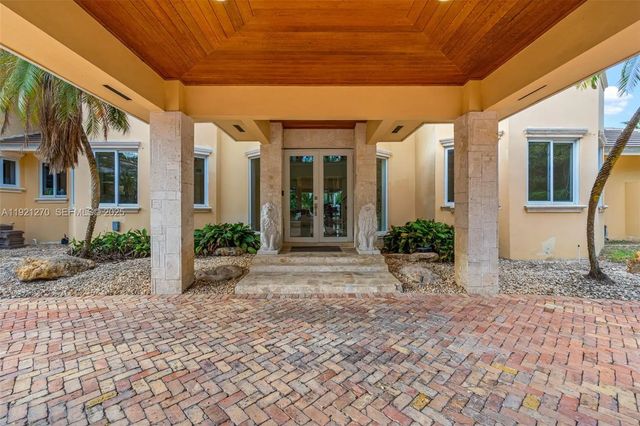 4 of 95 - 7225 Gleneagle Drive, Miami Lakes, FL
