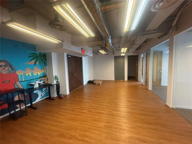 3 of 6 - 14 Ne 1st Avenue #800a, Miami, FL