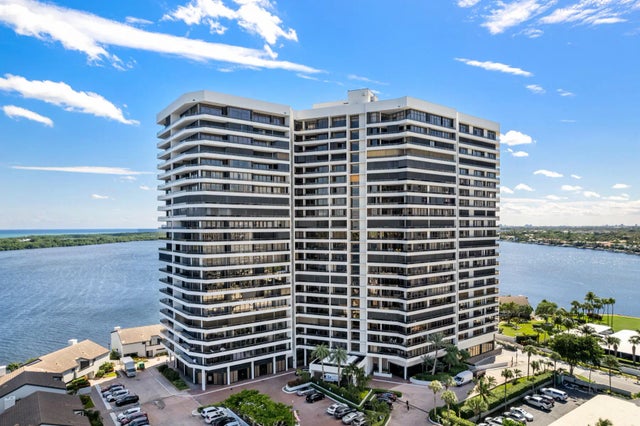 100 Lakeshore Drive #454, North Palm Beach