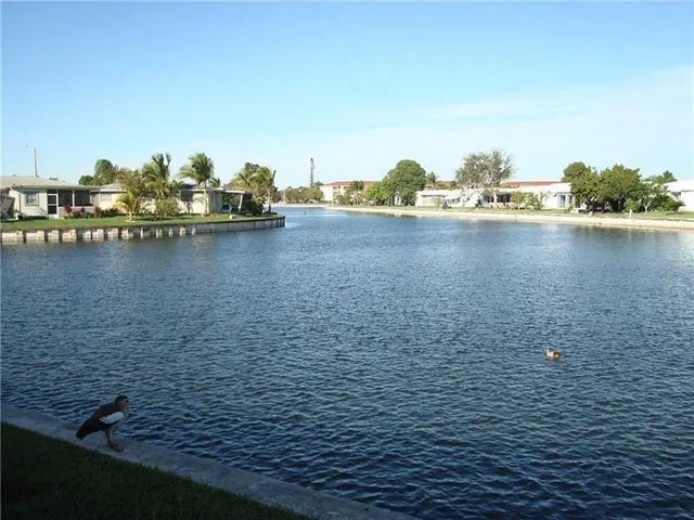 3 of 19 - 5809 Nw 85th Avenue, Tamarac, FL