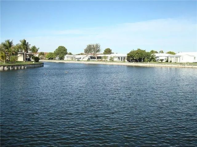 5 of 19 - 5809 Nw 85th Avenue, Tamarac, FL