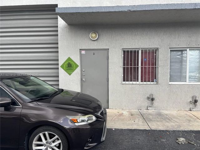 16205 Sw 117th Avenue #3, Miami