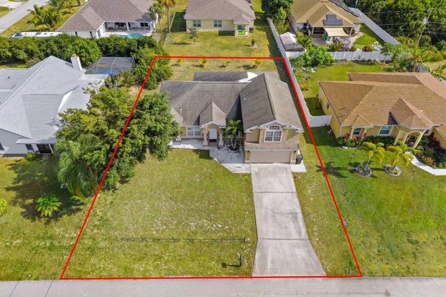 Photo of Listing #R11144070