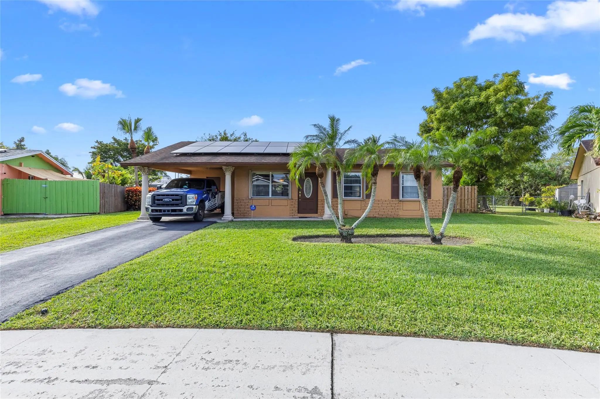 7822 Sw 7th Court, North Lauderdale