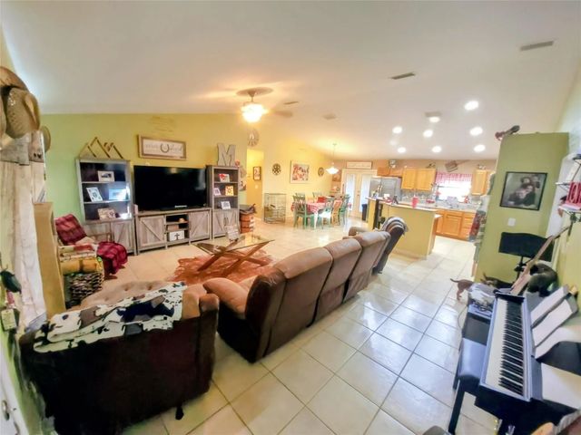 2 of 28 - 1153 Jerdik Drive, Moore Haven, FL
