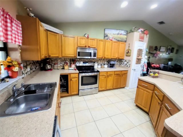 5 of 28 - 1153 Jerdik Drive, Moore Haven, FL