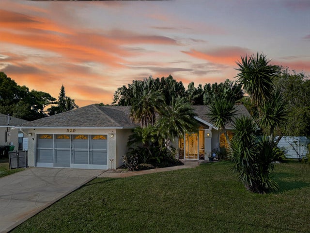 Photo of Listing #R11144163