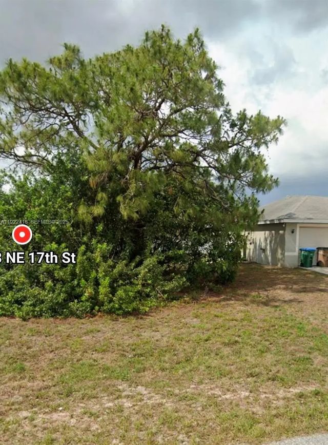 3 of 9 - 1623 Ne 17th Street, Cape Coral, FL
