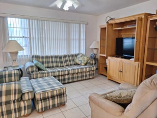 Photo of Listing #R11144230