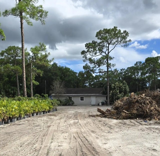 Photo of Listing #R11144262