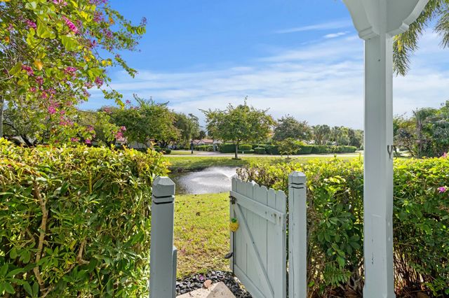 3 of 25 - 2211 Las Casitas Drive, Wellington, FL