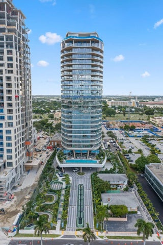 Photo of Listing #R11144326