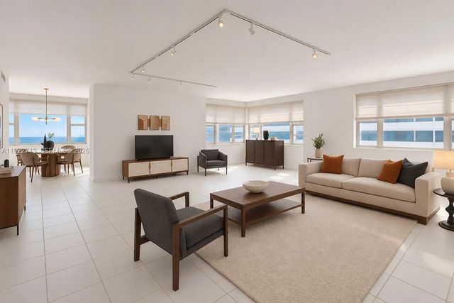 5255 Collins Avenue #5d, Miami Beach