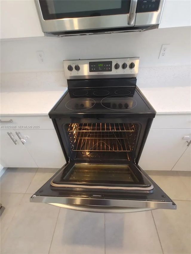 3 of 34 - 1766 Se 26th Road, Homestead, FL