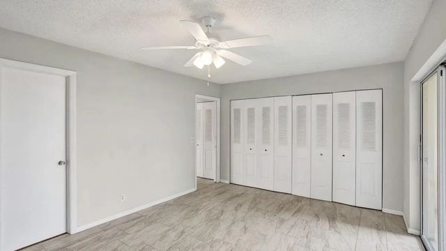 4 of 18 - 118 Sheffield E, West Palm Beach, FL