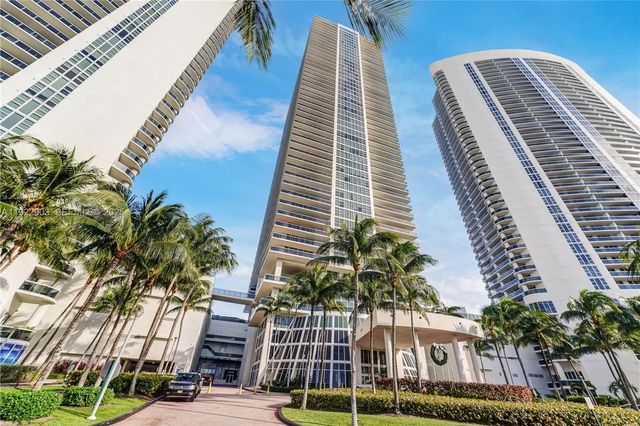 3 of 23 - 1830 S Ocean Drive #3002, Hallandale Beach, FL