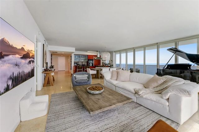 5 of 23 - 1830 S Ocean Drive #3002, Hallandale Beach, FL