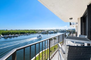 Photo of Listing #R11144462