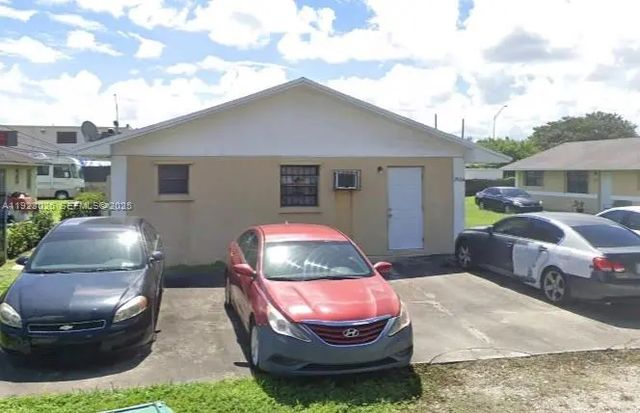2416 Nw 79th Terrace, Miami