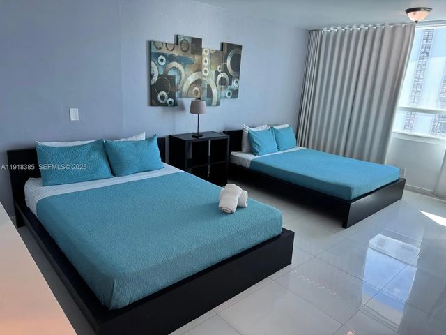 5445 Collins Avenue #915, Miami Beach