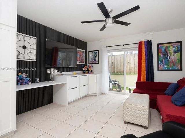 2 of 35 - 437 Sw 3rd Street #2, Miami, FL