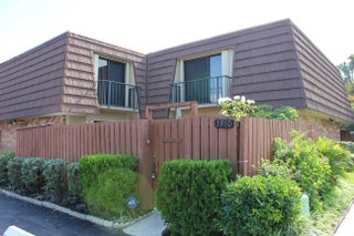 Photo of Listing #R11144536