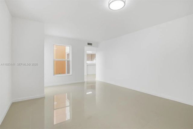 4 of 47 - 1045 Sw 25th Avenue, Miami, FL