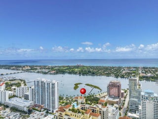 Photo of Listing #R11144580