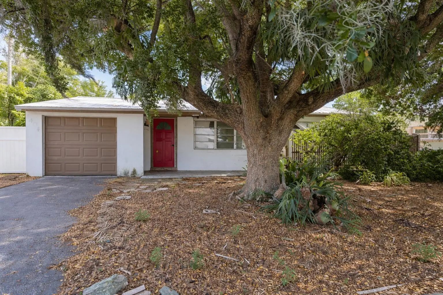 1404 Sw 1st Avenue, Deerfield Beach