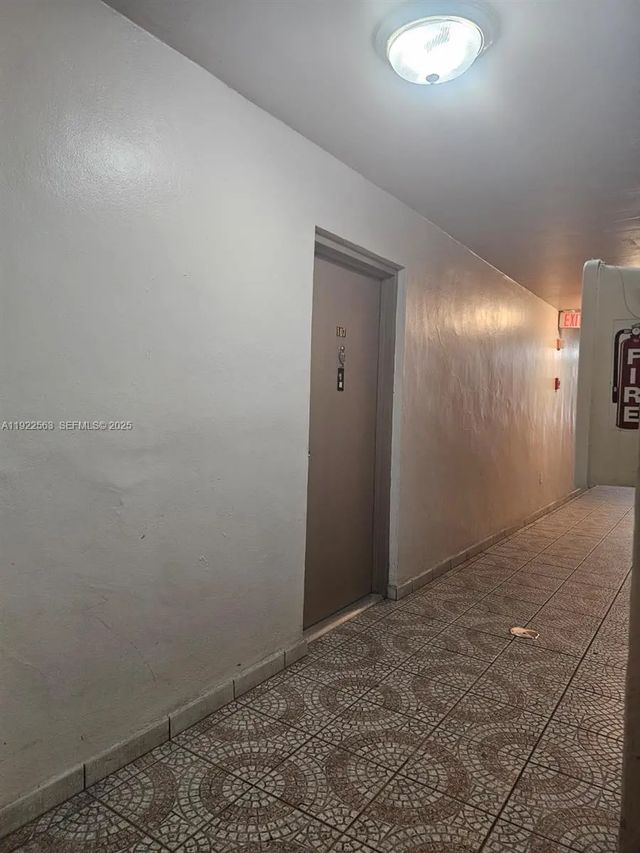 4 of 27 - 8411 Nw 8th Street #111, Miami, FL
