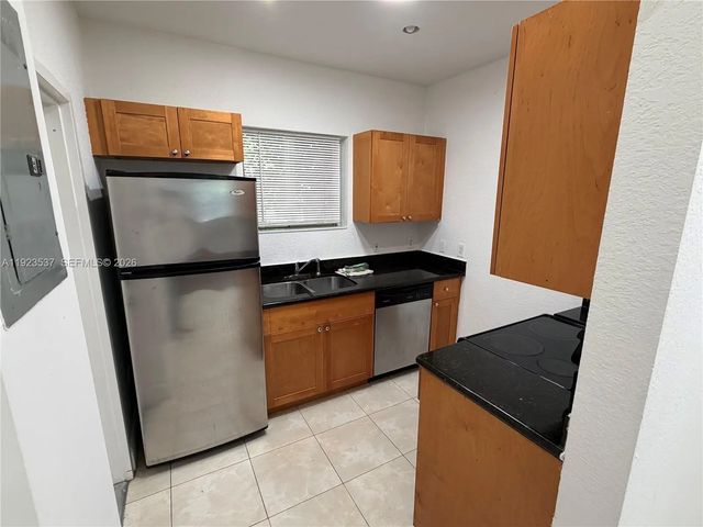 4 of 12 - 851 80th Street, Miami Beach, FL